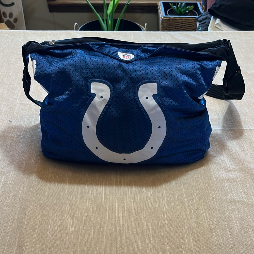 NFL Colts blue & white jersey material shoulder bag, like new!